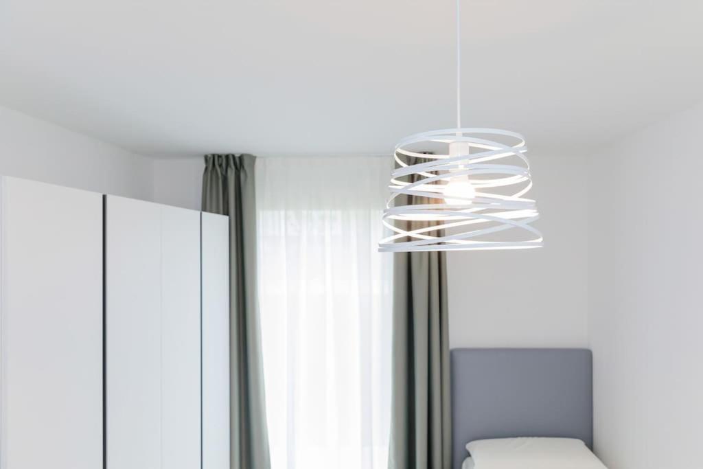 Wave Island! Luxury Resort A Jesolo - Piscina E Park Free! المظهر الخارجي الصورة