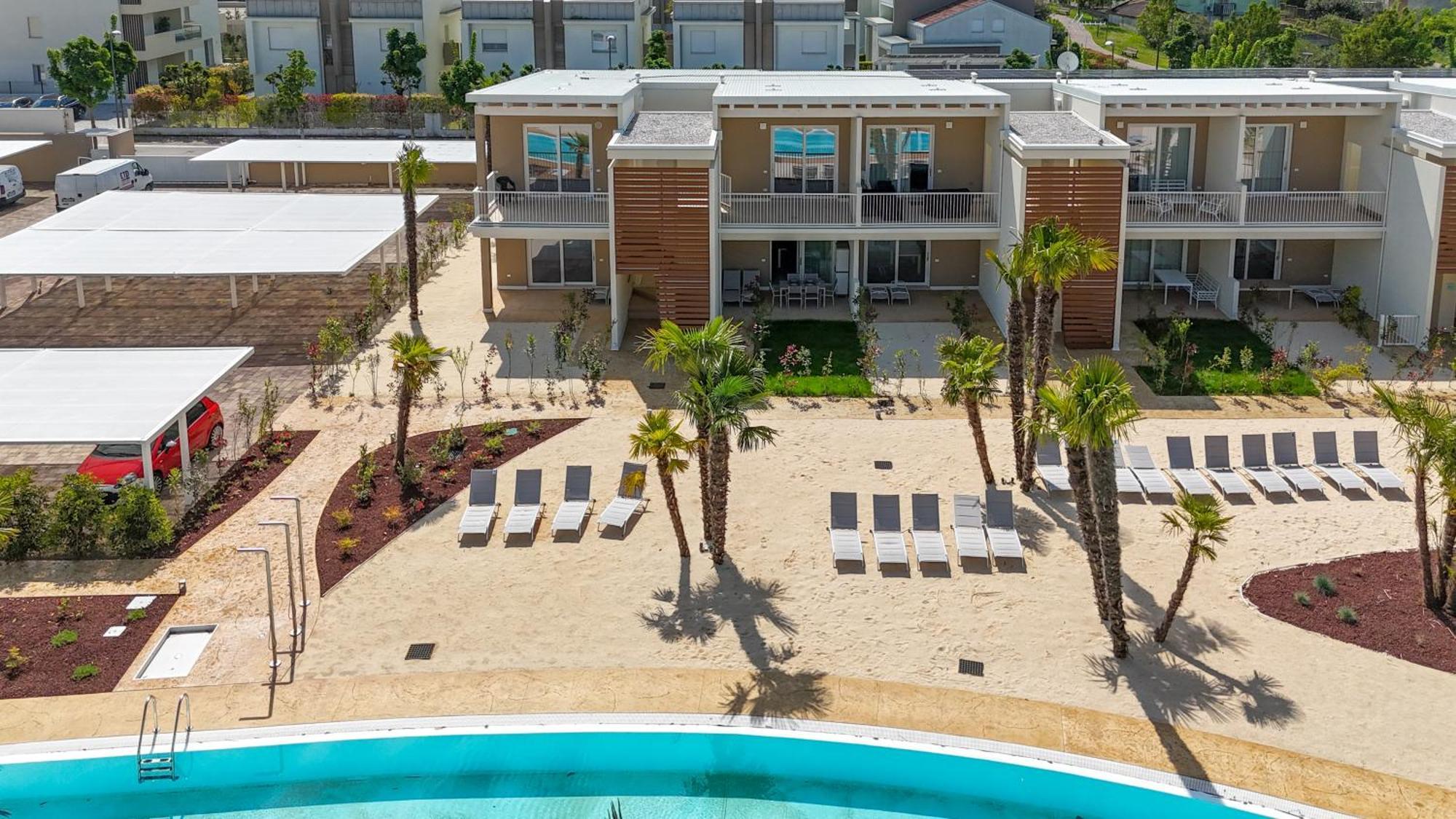 Wave Island! Luxury Resort A Jesolo - Piscina E Park Free! المظهر الخارجي الصورة